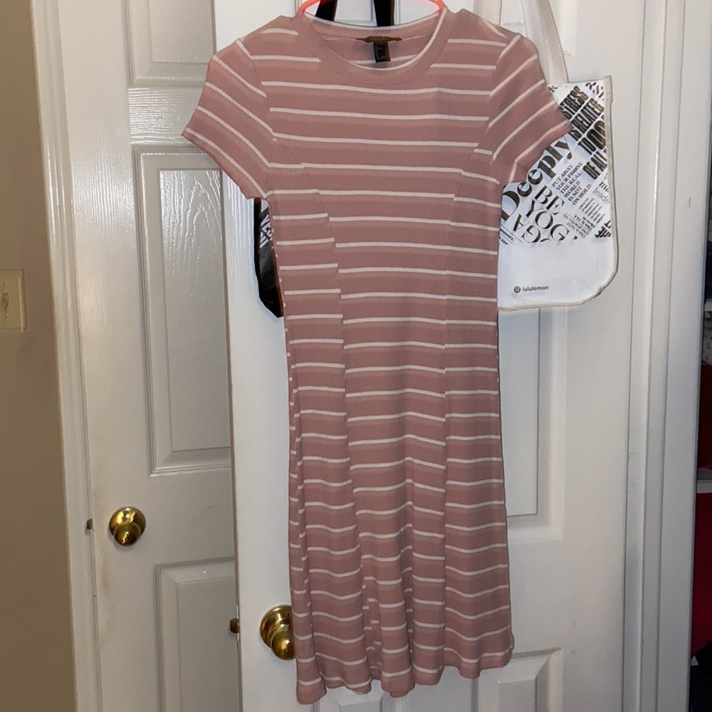 Forever 21 pink and white dress